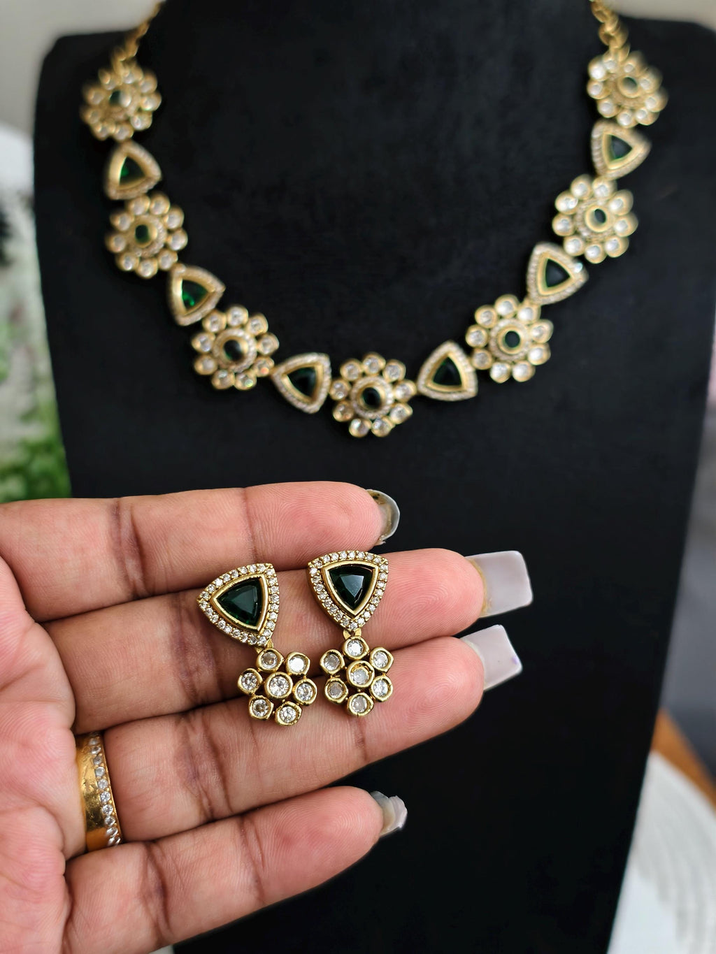 Emerald Green Kundan Choker Set | Gold Plated Indian Bridal Jewelry