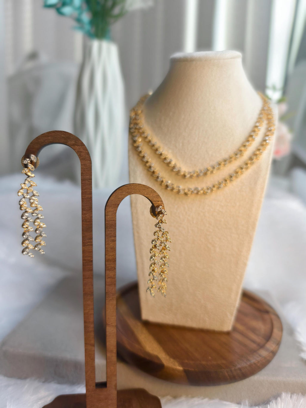 Starcut AD Stone Necklace: Silver and gold Plated, Traditional Style | Dual Plating Neckset