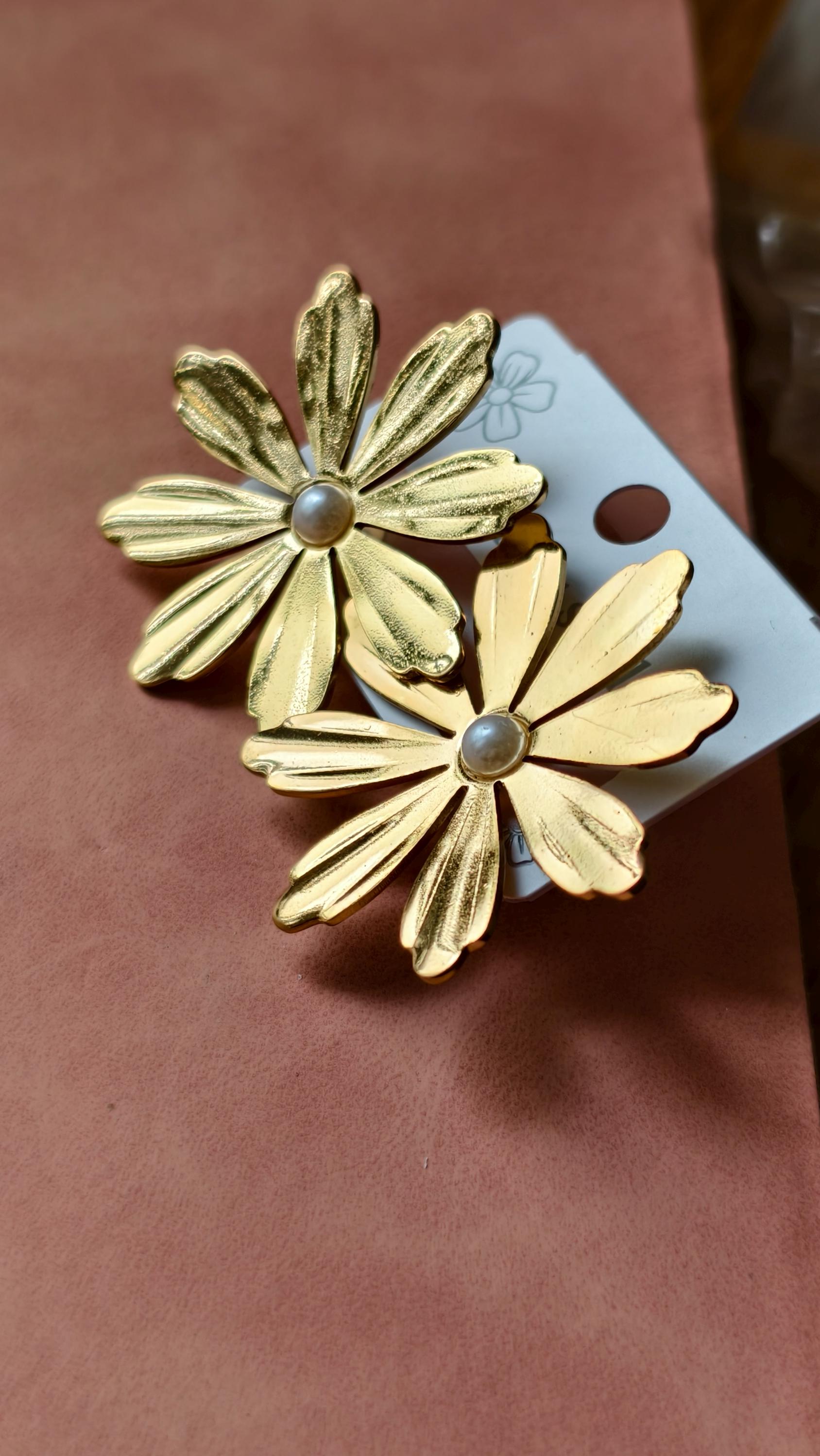 Gold Flower Daisy Stud Earrings, Anti-Tarnish Stainless Steel, Faux Pearl Center