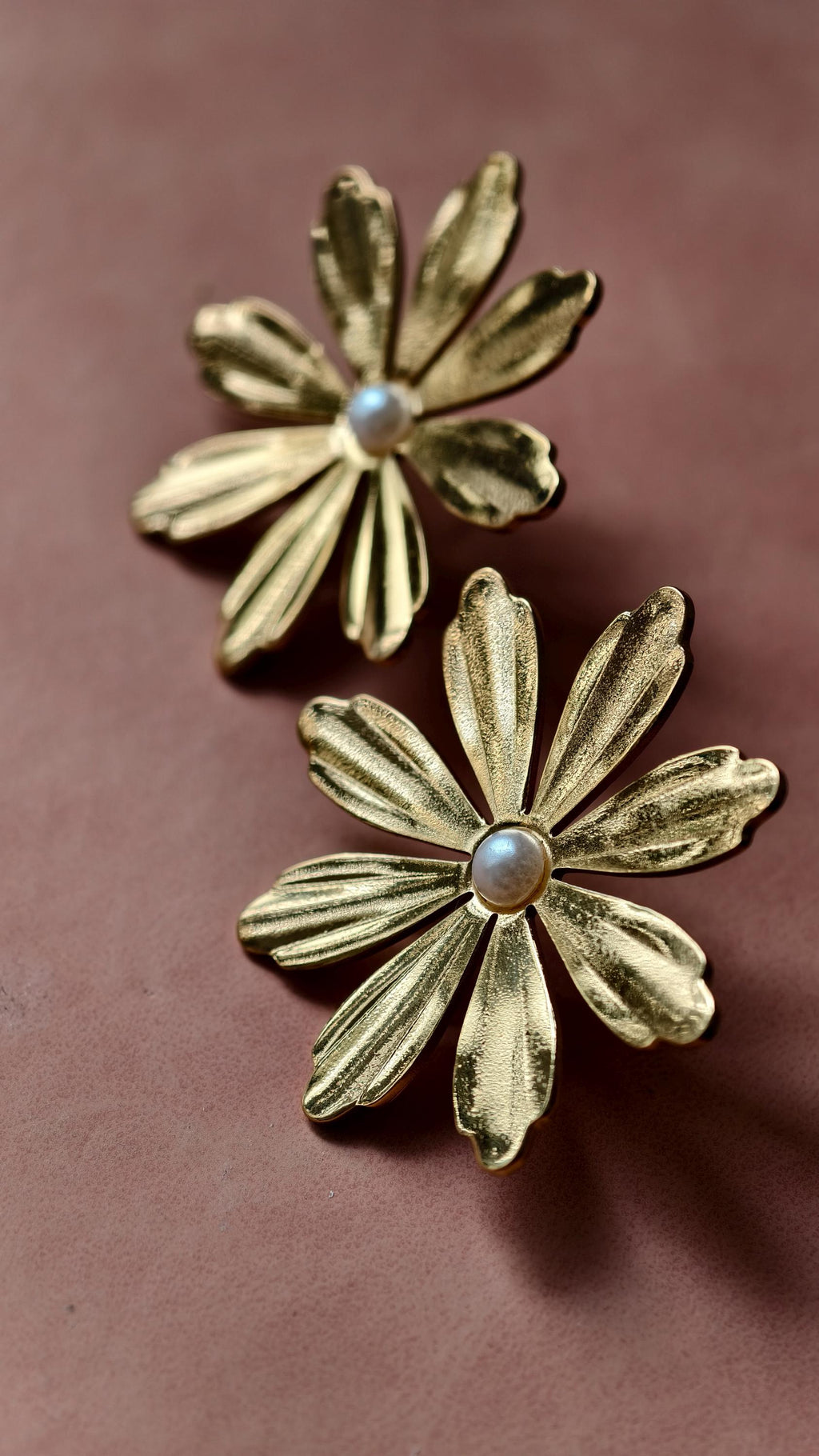 Gold Flower Daisy Stud Earrings, Anti-Tarnish Stainless Steel, Faux Pearl Center