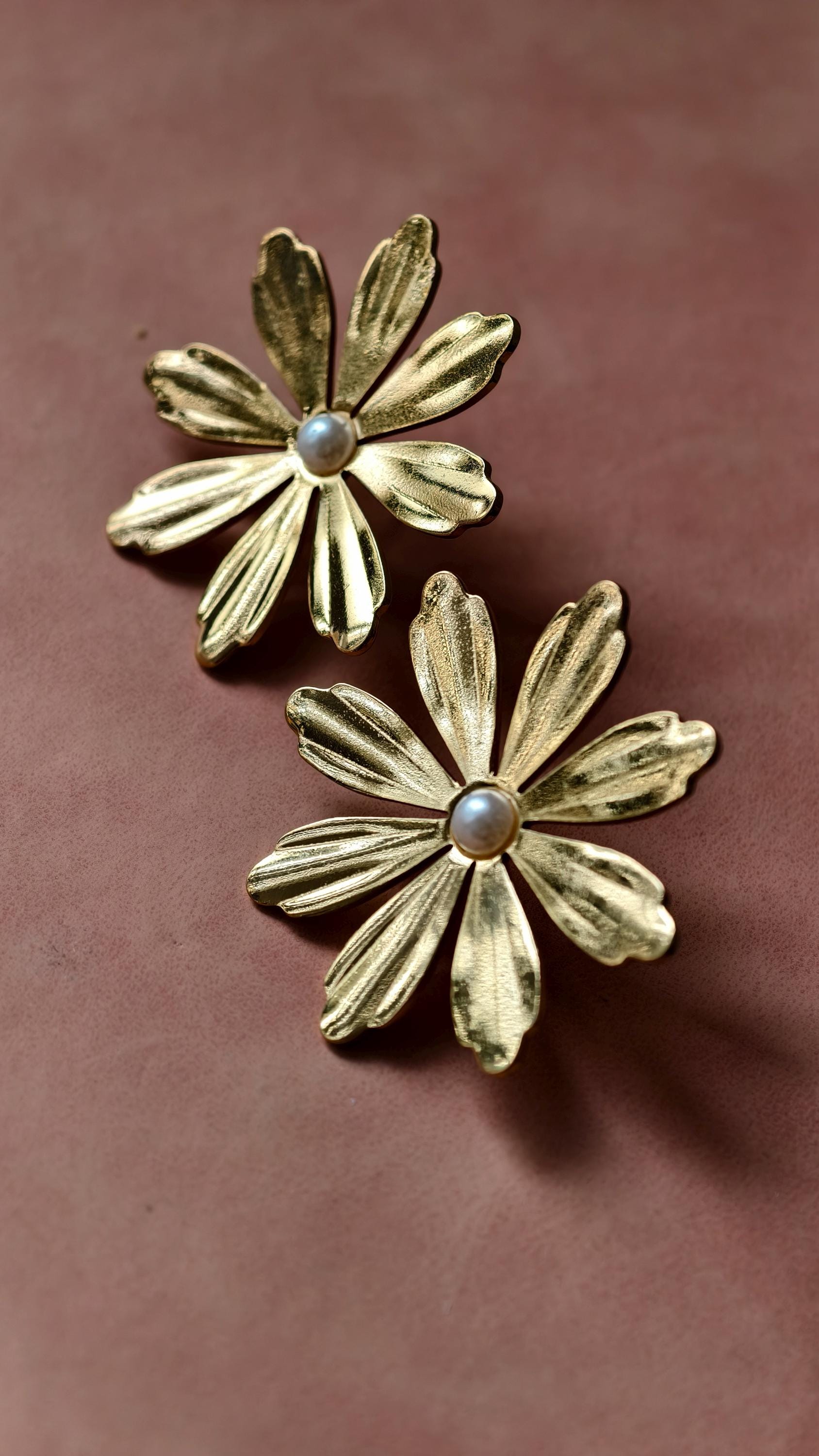 Gold Flower Daisy Stud Earrings, Anti-Tarnish Stainless Steel, Faux Pearl Center