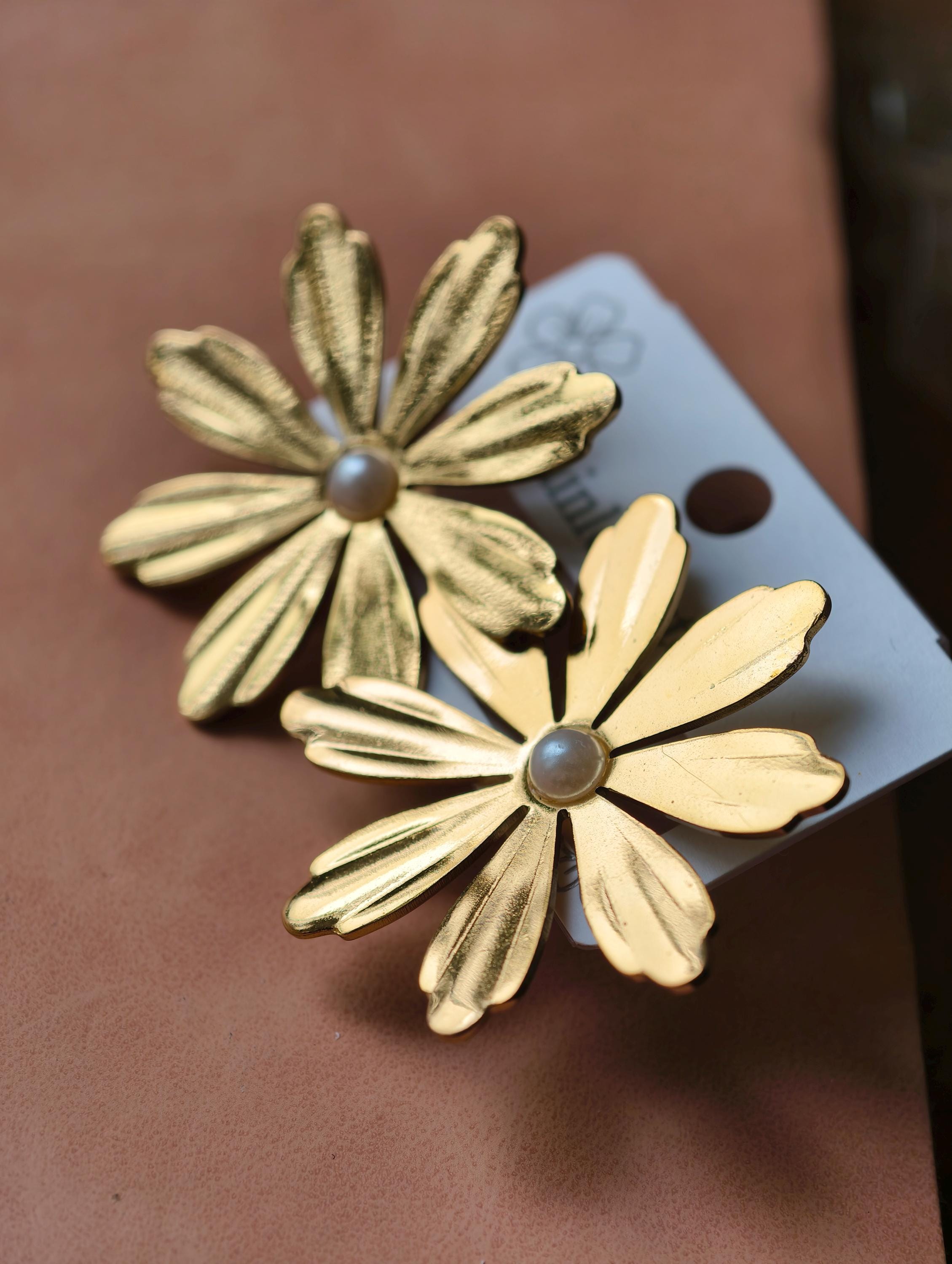 Gold Flower Daisy Stud Earrings, Anti-Tarnish Stainless Steel, Faux Pearl Center