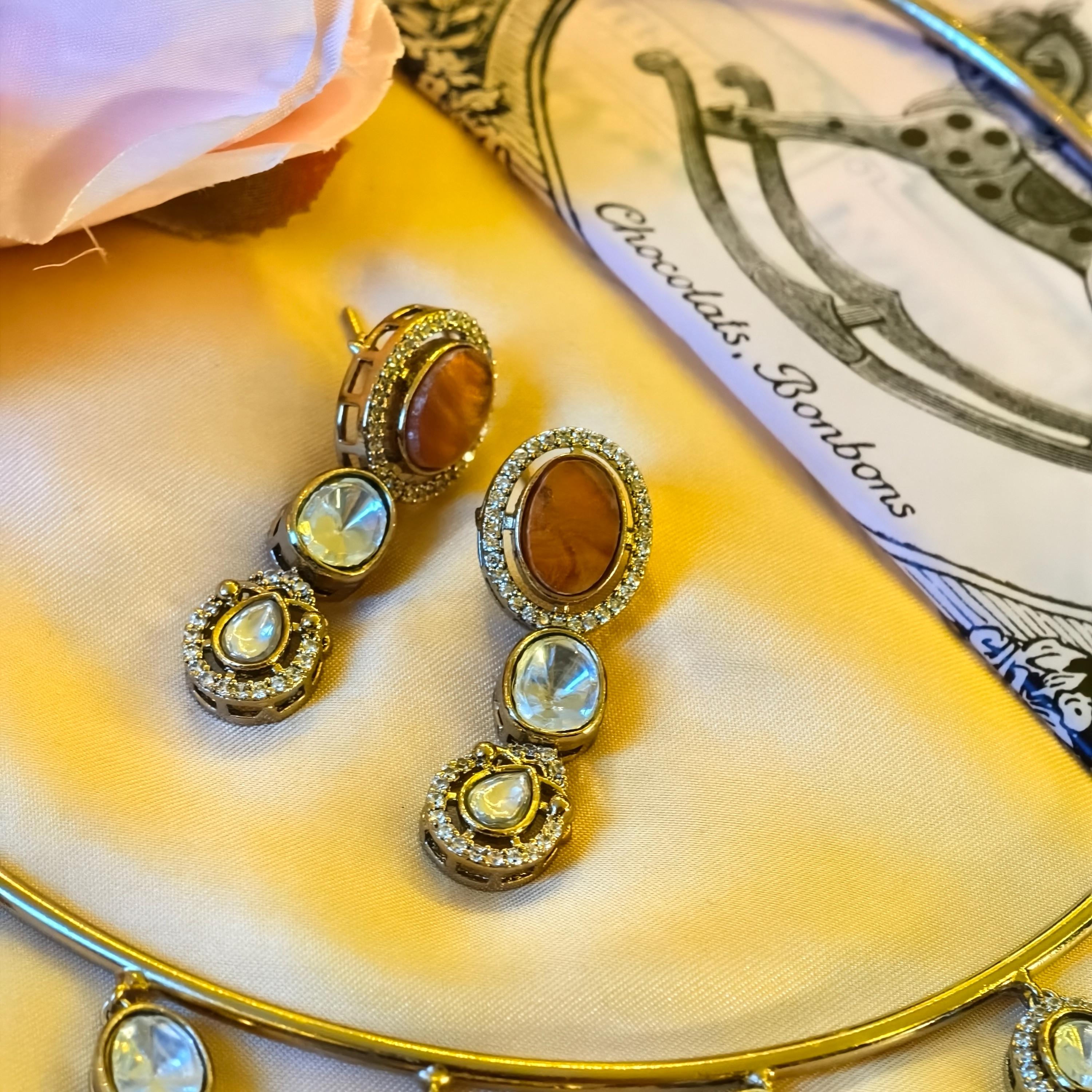 Gold Plated Hasli Necklace Set, Marbled Resin, Kundan Stones, Bridal Torque Choker