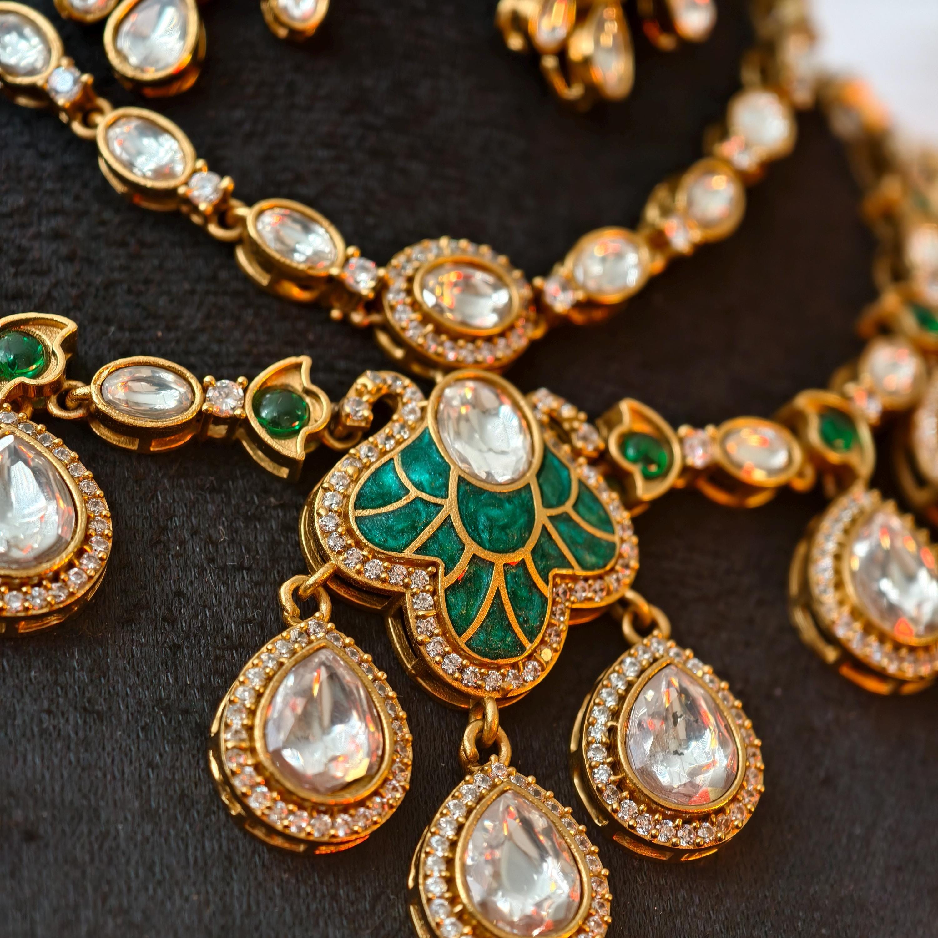 Exquisite Green Enamel Kundan Necklace Set, Layered Gold Plated Bridal Jewelry, Royal Indian Wedding Choker, Teardrop Stone Statement Set