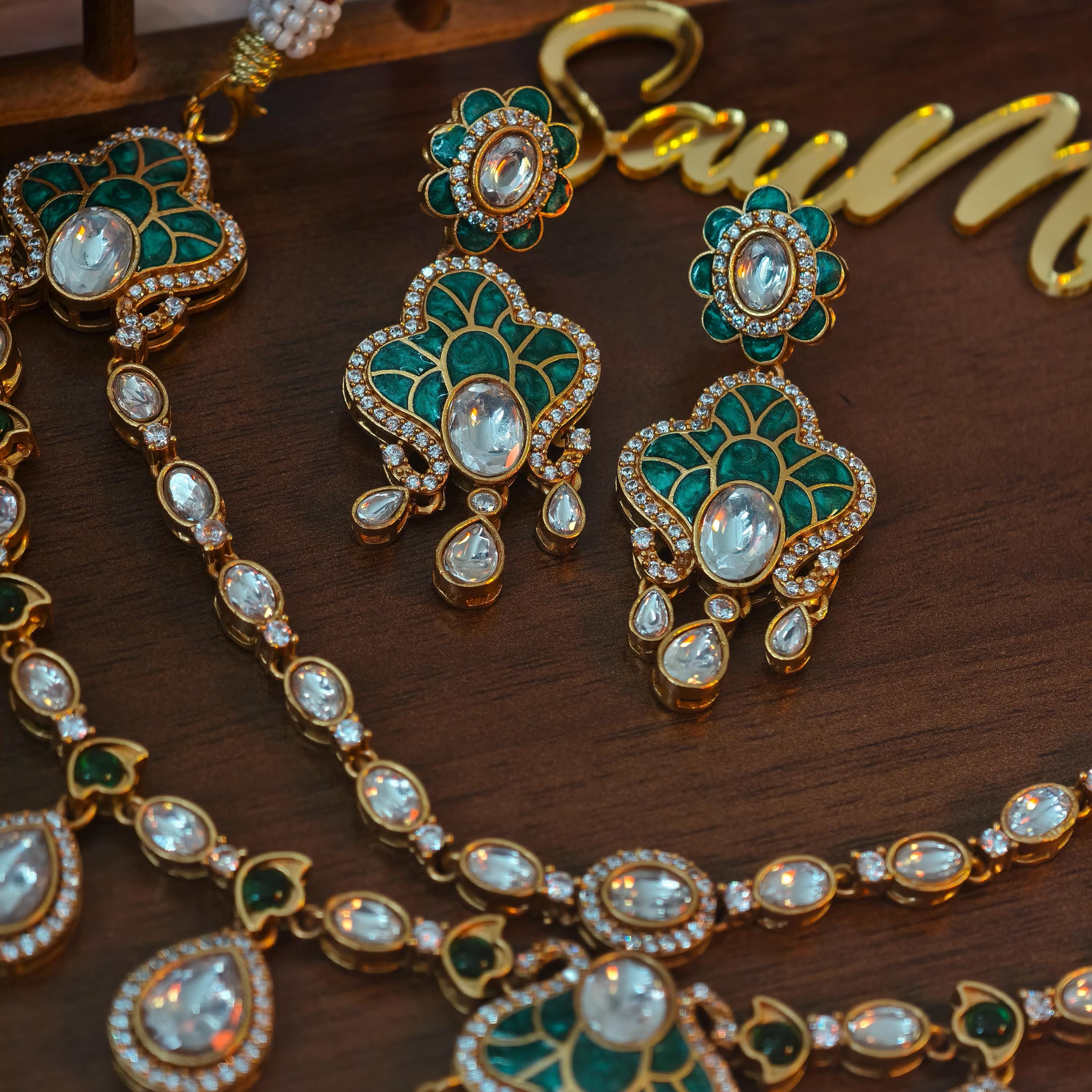 Exquisite Green Enamel Kundan Necklace Set, Layered Gold Plated Bridal Jewelry, Royal Indian Wedding Choker, Teardrop Stone Statement Set