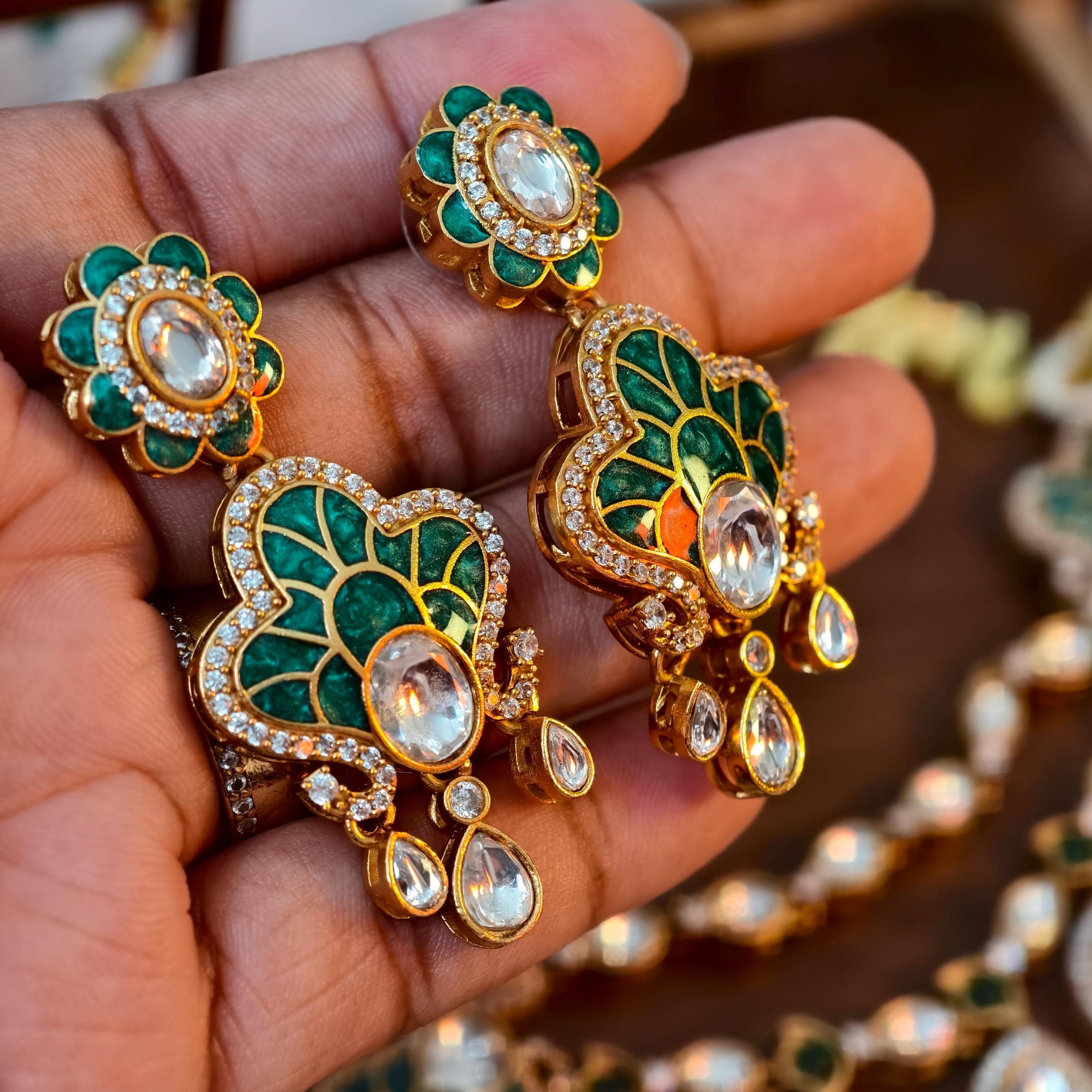 Exquisite Green Enamel Kundan Necklace Set, Layered Gold Plated Bridal Jewelry, Royal Indian Wedding Choker, Teardrop Stone Statement Set